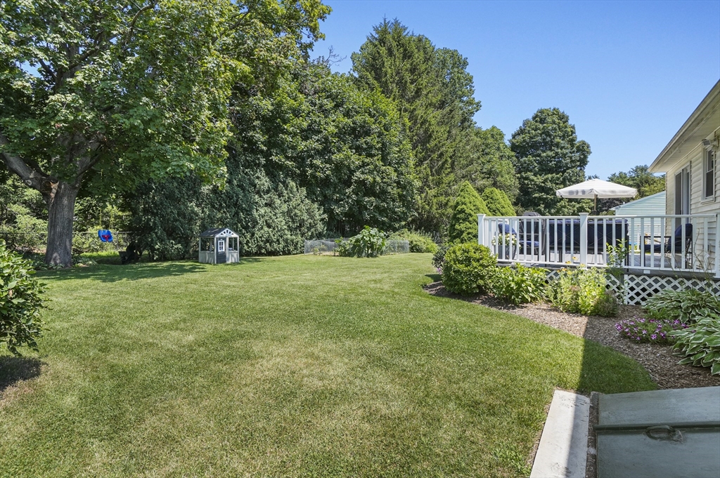 18 Wayne Avenue
