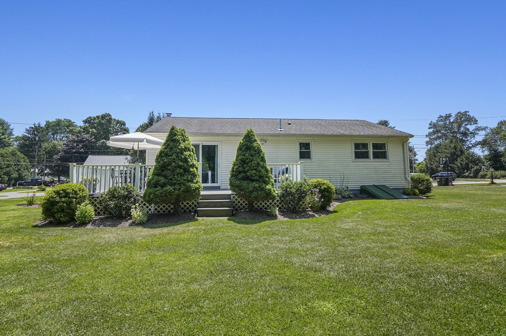 18 Wayne Avenue