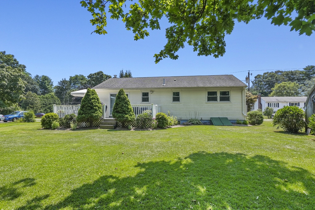 18 Wayne Avenue