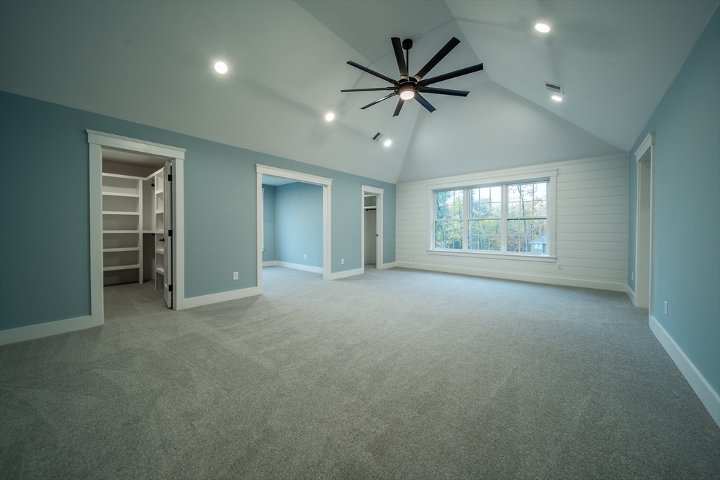 124 Meadow Rd