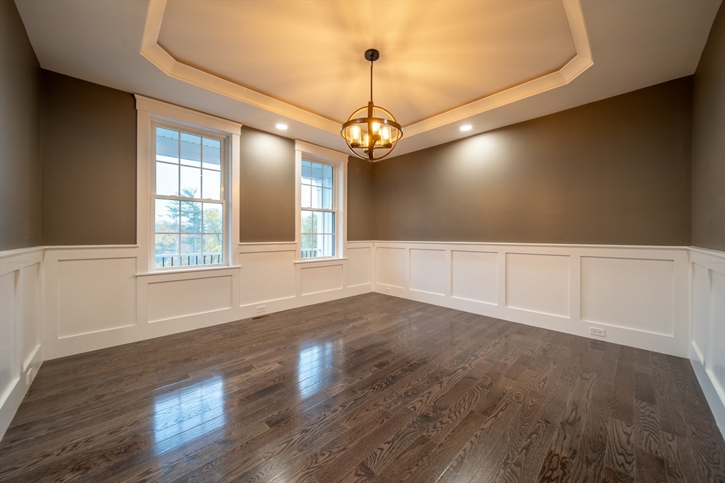 124 Meadow Rd
