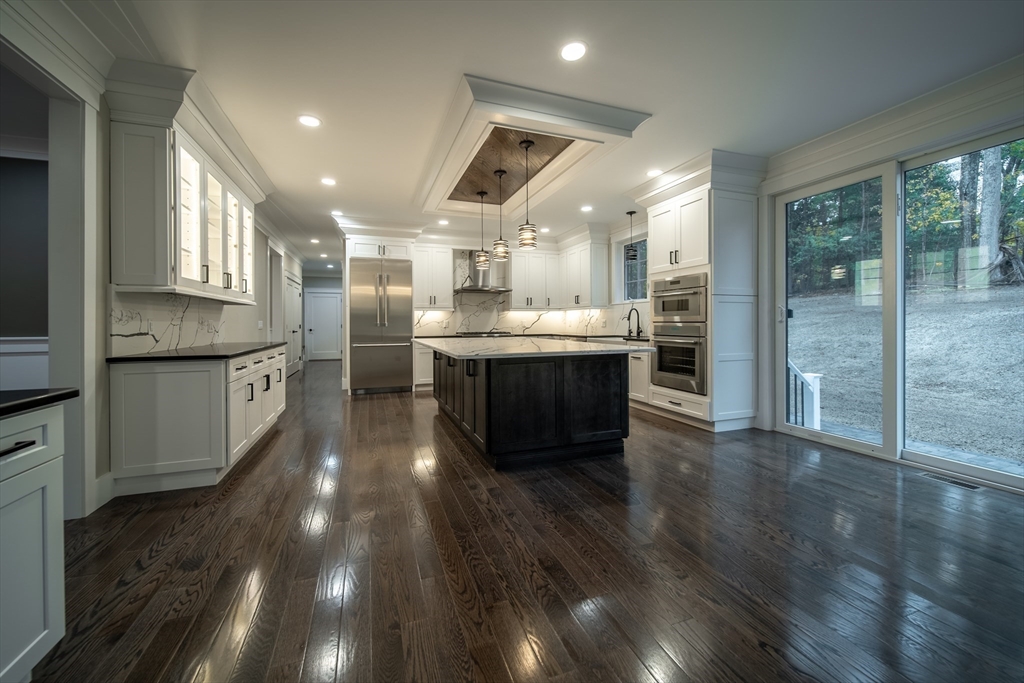 124 Meadow Rd