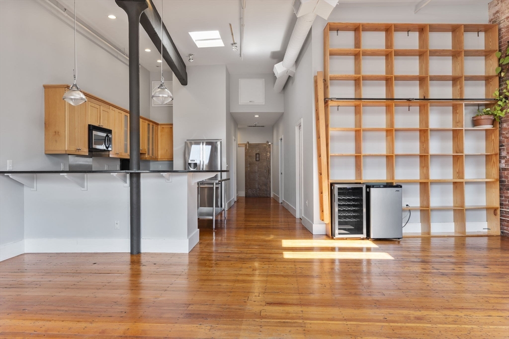 150 Lincoln Street # 6A