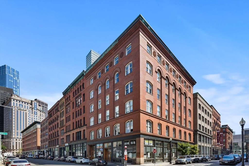 150 Lincoln Street # 6A