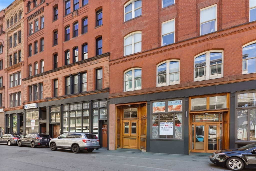 150 Lincoln Street # 6A