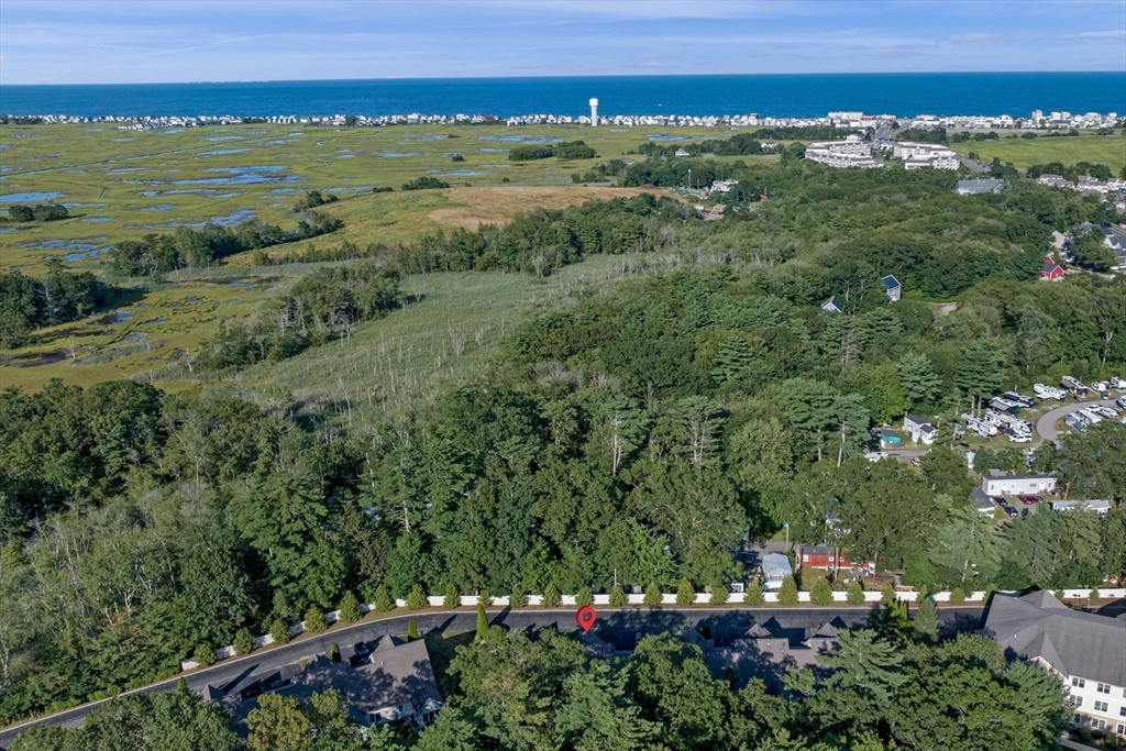 135 Beach Rd # C4