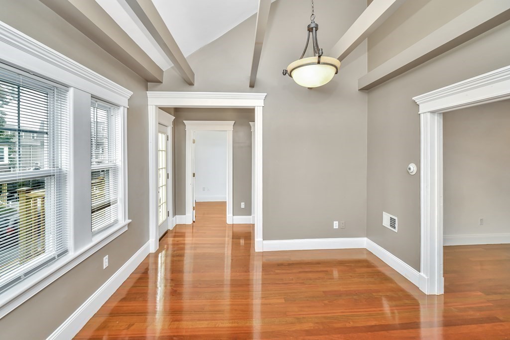 8 Woodfield St # 2