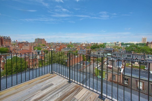 295 Commonwealth Ave # 6C