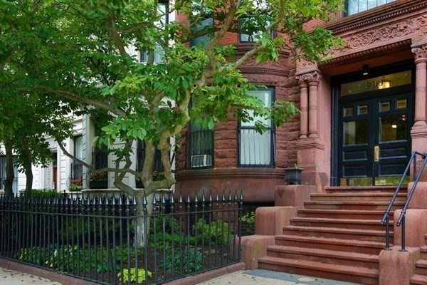 295 Commonwealth Ave # 6C