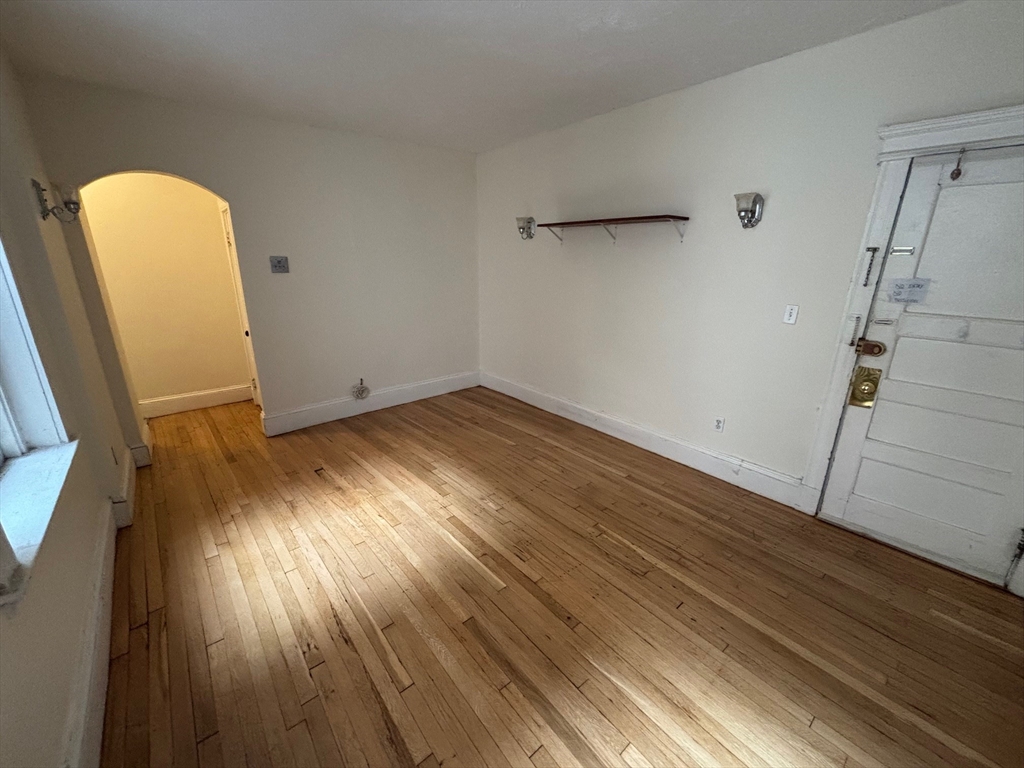 7 Grove St. # 5