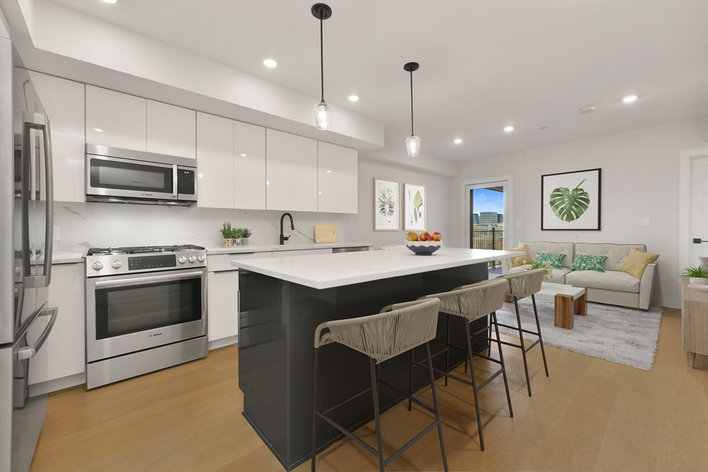 321 W Broadway # 6