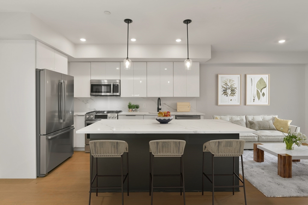 321 W Broadway # 6