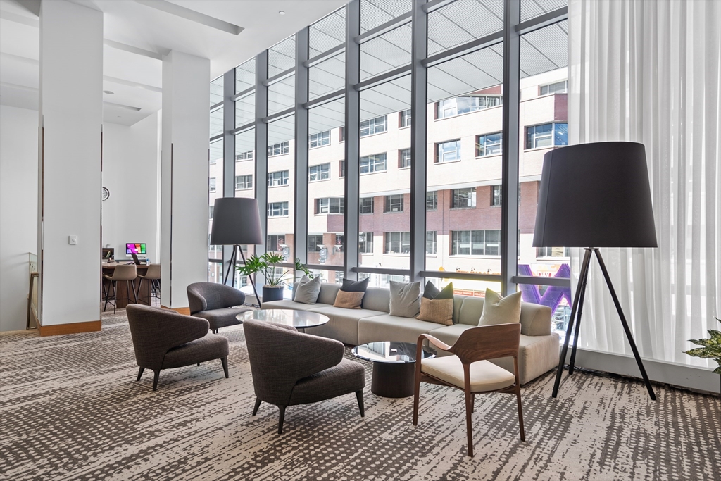 110 Stuart Street # 26F