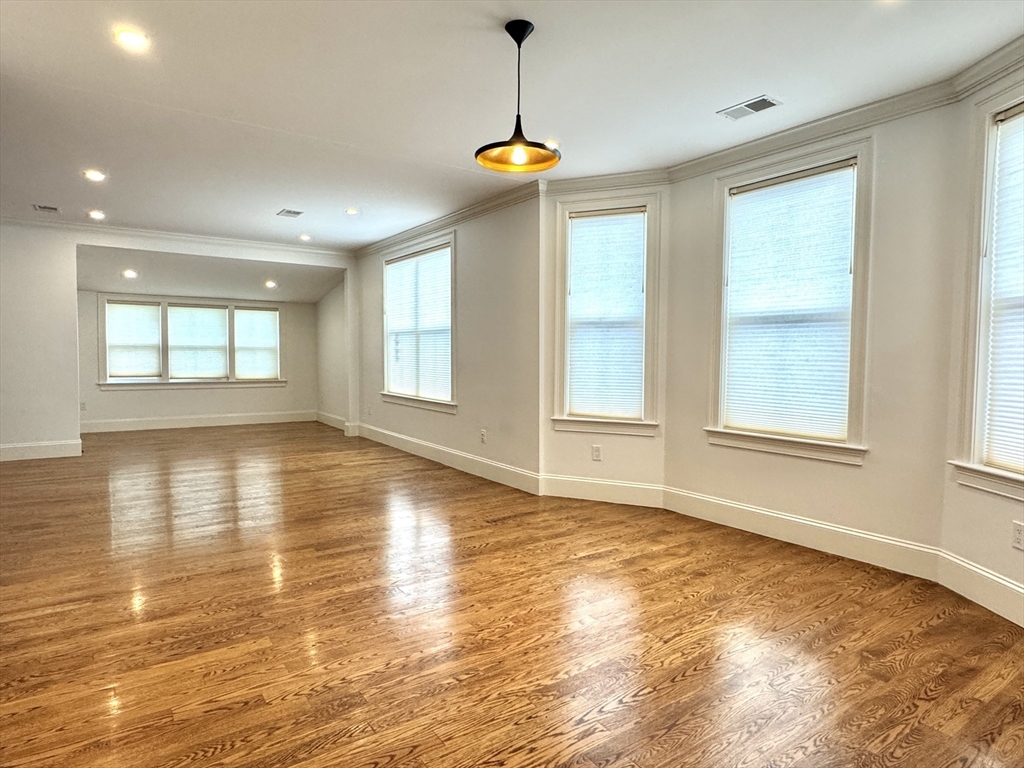 409-411 Walden Street # 409