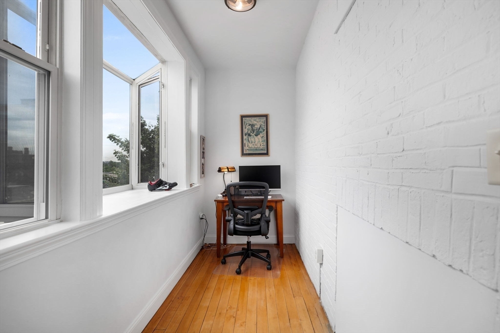 21 Bradlee Rd # 34