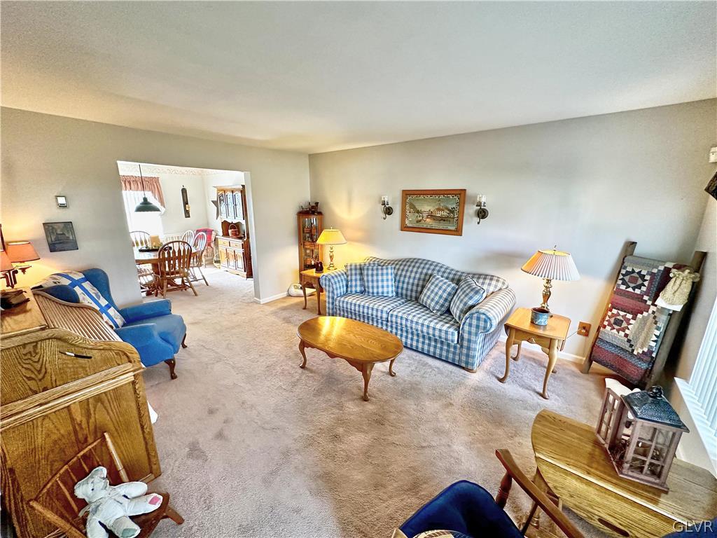 5979 Palomino Drive