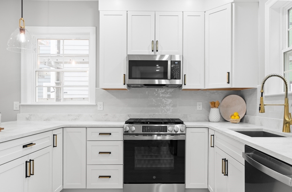 11-9 Washington Street Unit: Nine