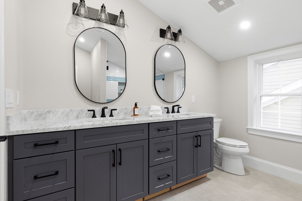 11-9 Washington Street Unit: Nine