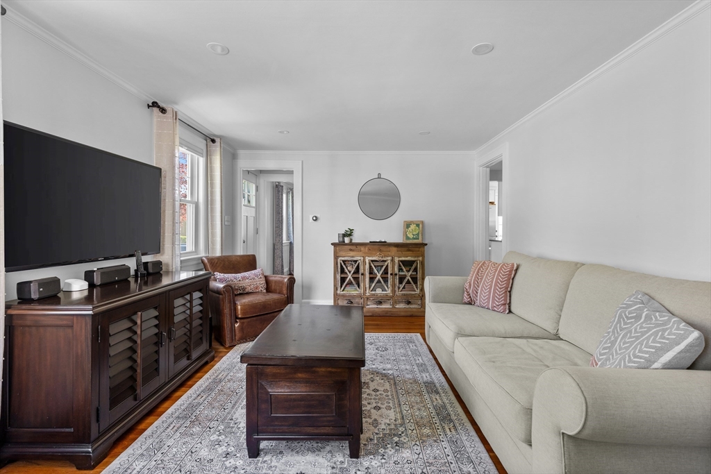 45 Aborn Ave