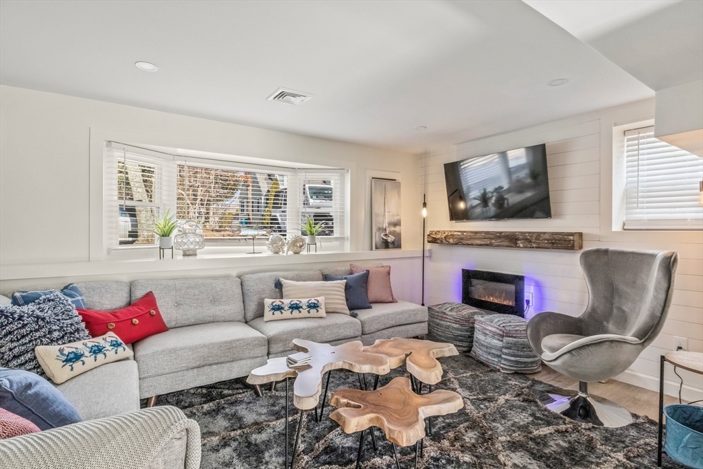 11 Pershing Drive