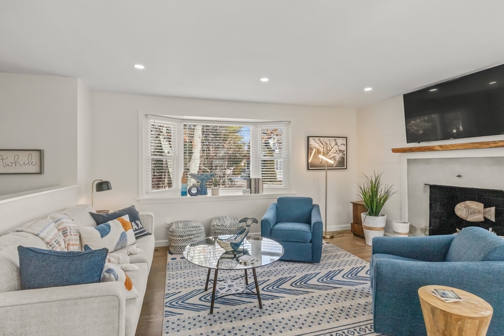 11 Pershing Drive
