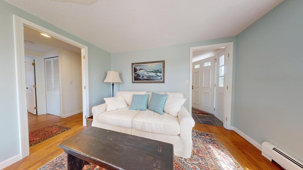 74 Shore Road