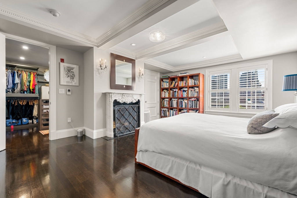 20 Beacon Street Unit: Penthouse