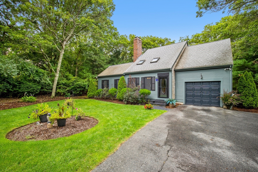 50 Currycomb Cir