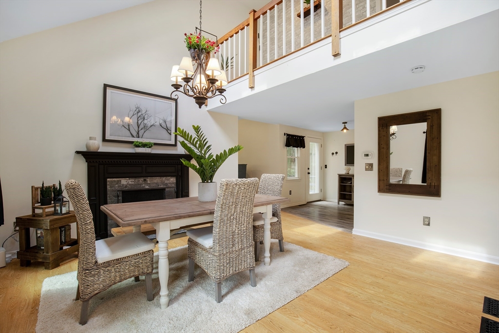 50 Currycomb Cir