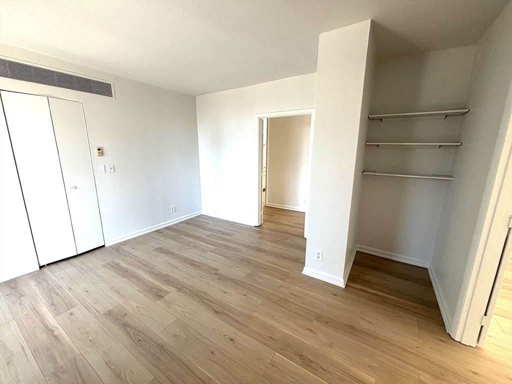 65 East India Row # 35G