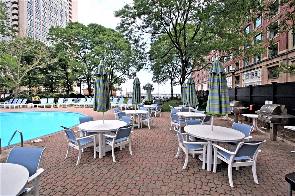 65 East India Row # 35G