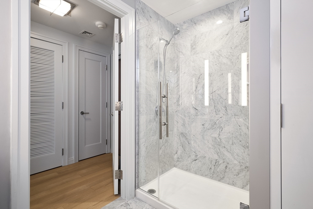 133 Seaport Blvd # 1621