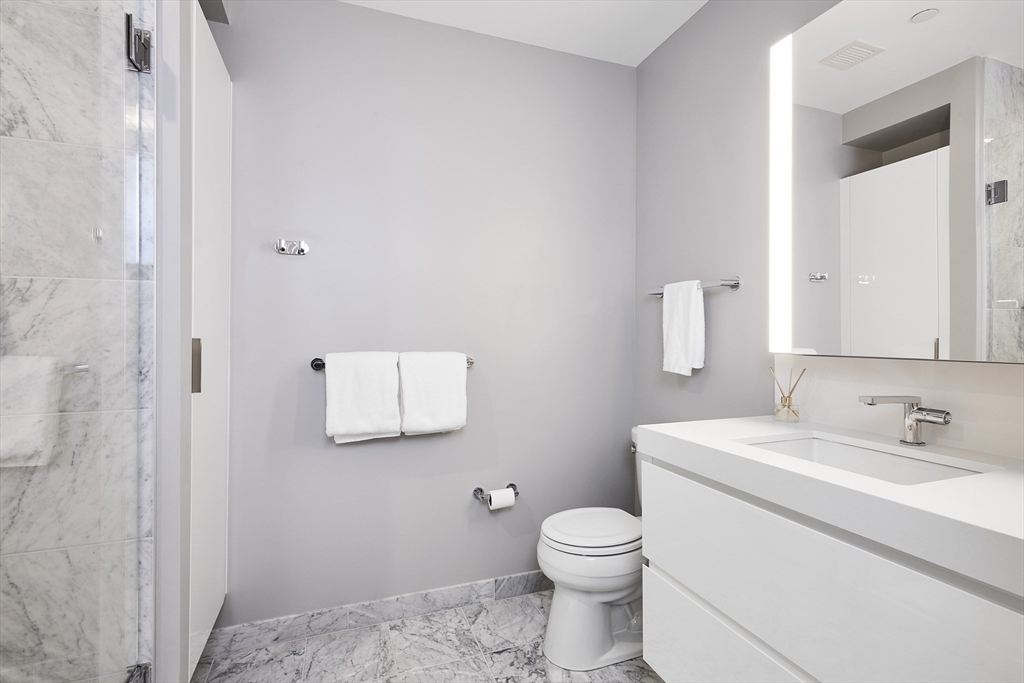 133 Seaport Blvd # 1621