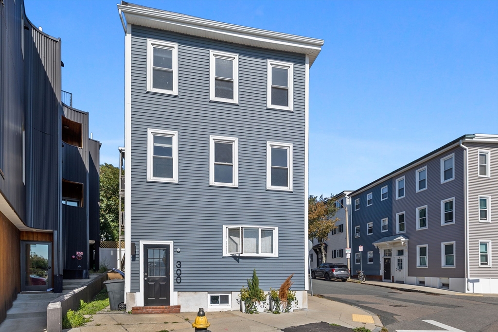 300 Marginal St # 3