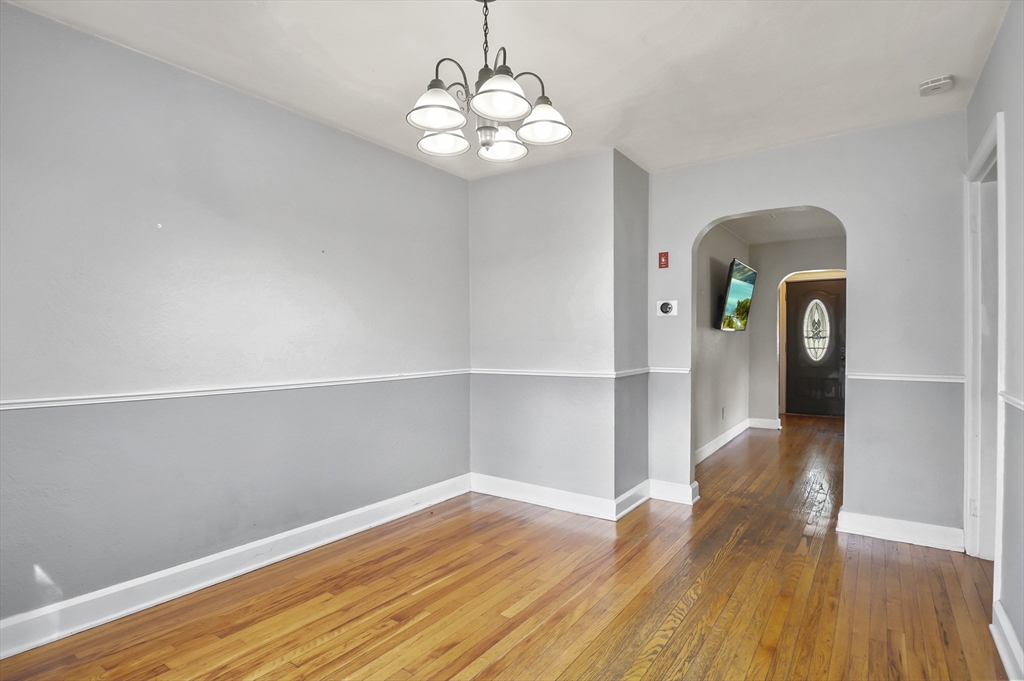 24 Linwood Street