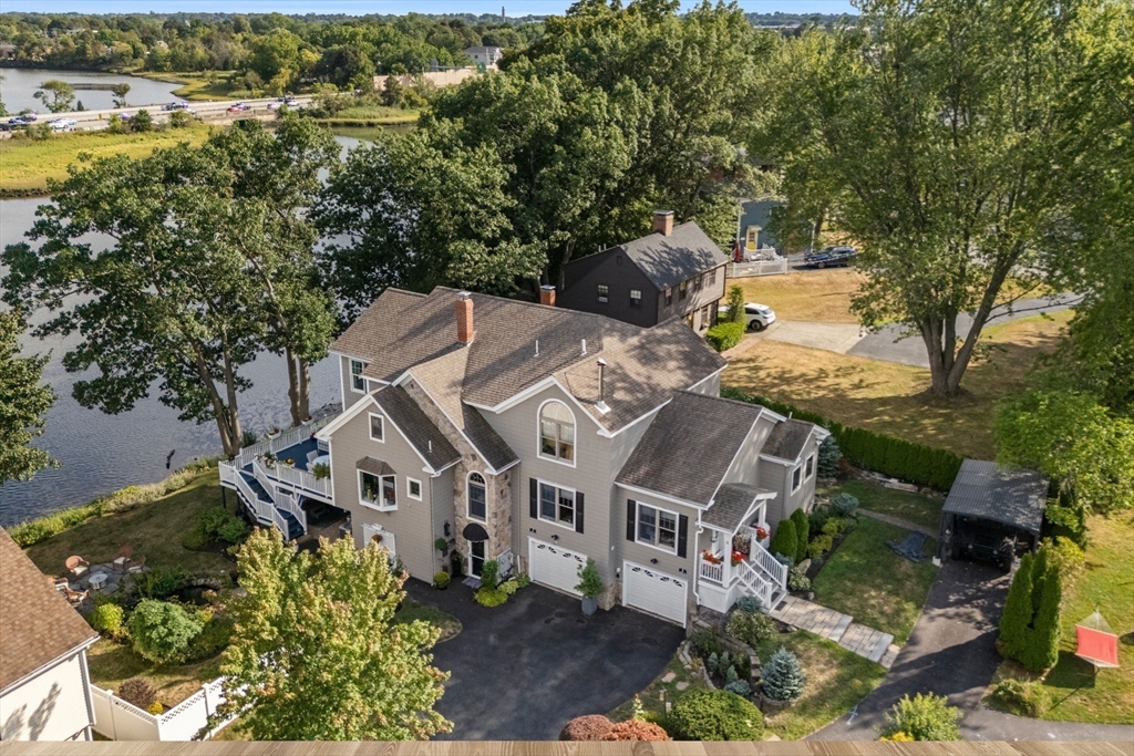 7 Riverbank Ave # 7