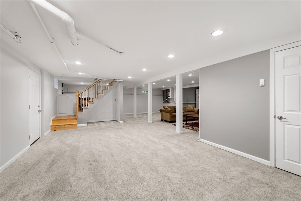 507 Everett St