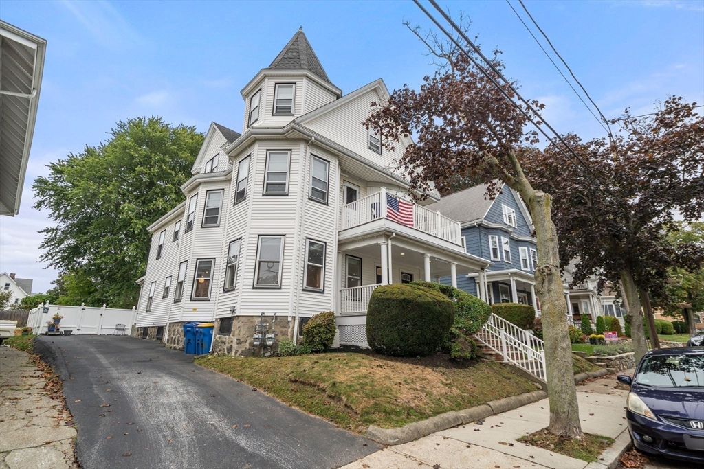 55 Johnson Ave # 1