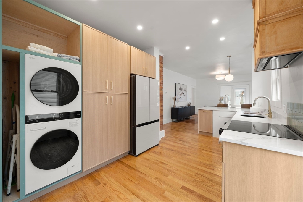 55 Johnson Ave # 1