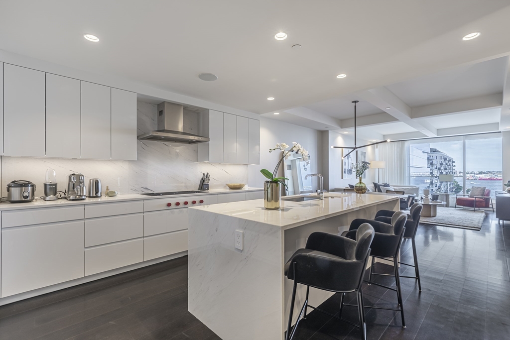 150 Seaport Blvd # 6D