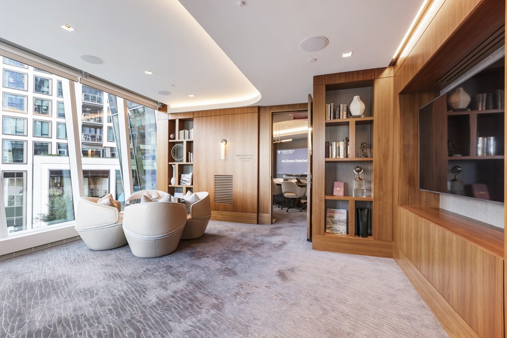 150 Seaport Blvd # 6D