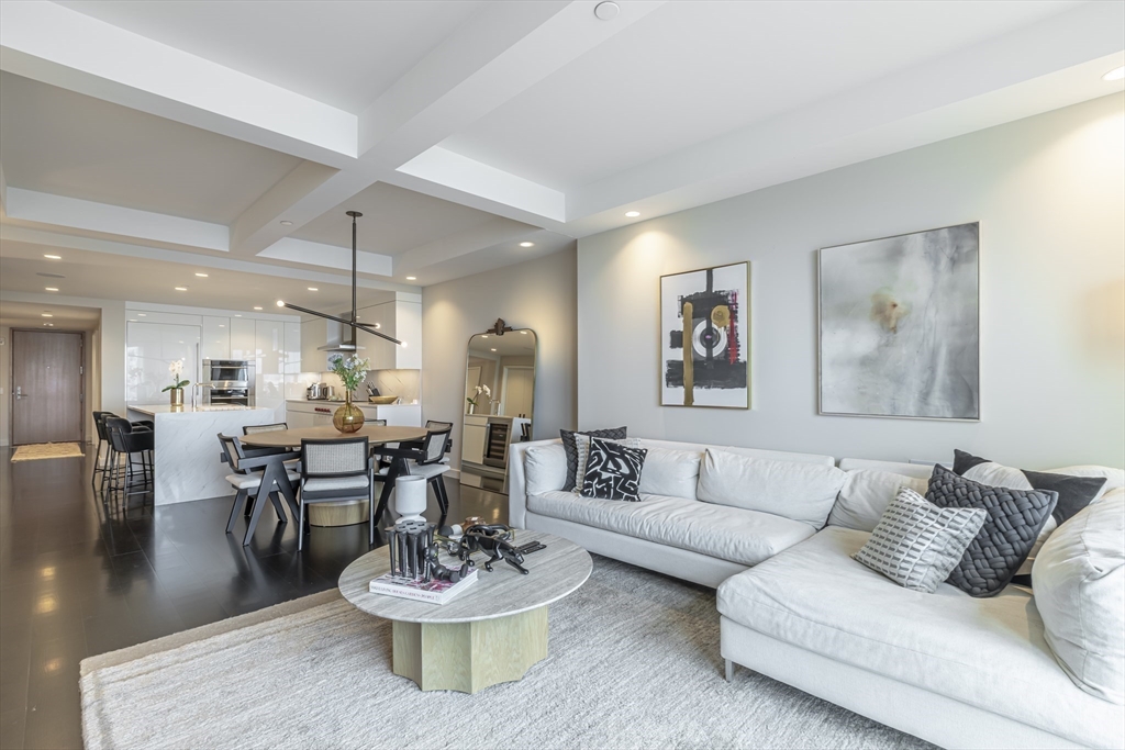 150 Seaport Blvd # 6D