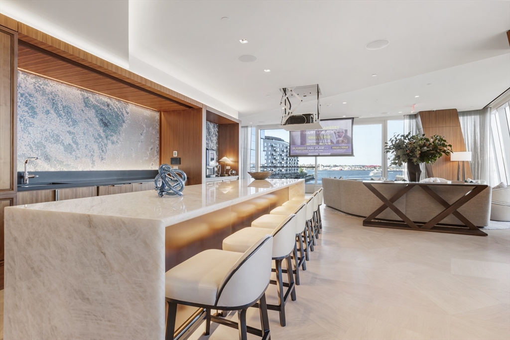 150 Seaport Blvd # 6D