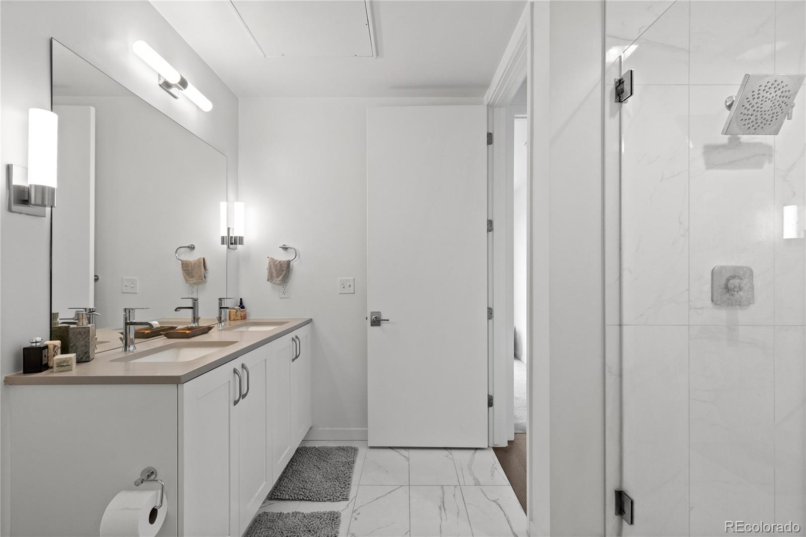 1735 Central Street Unit: 505