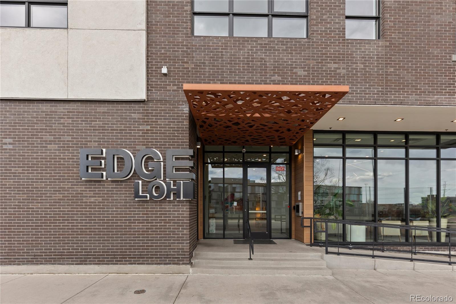 1735 Central Street Unit: 505