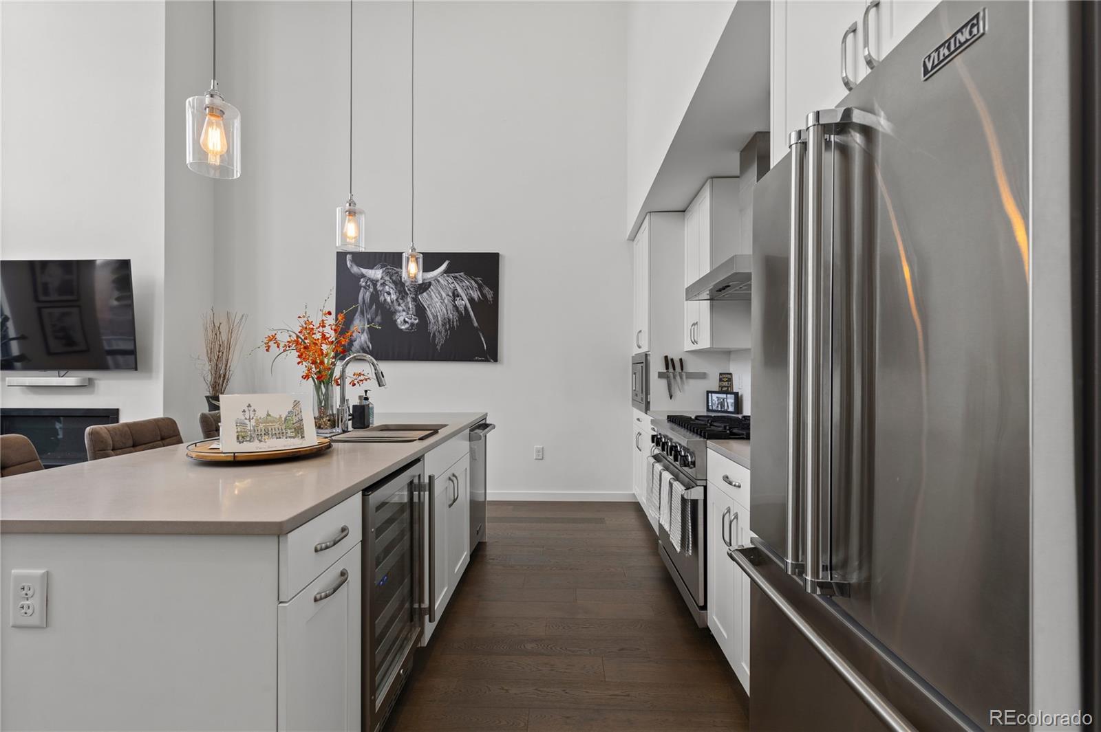 1735 Central Street Unit: 505