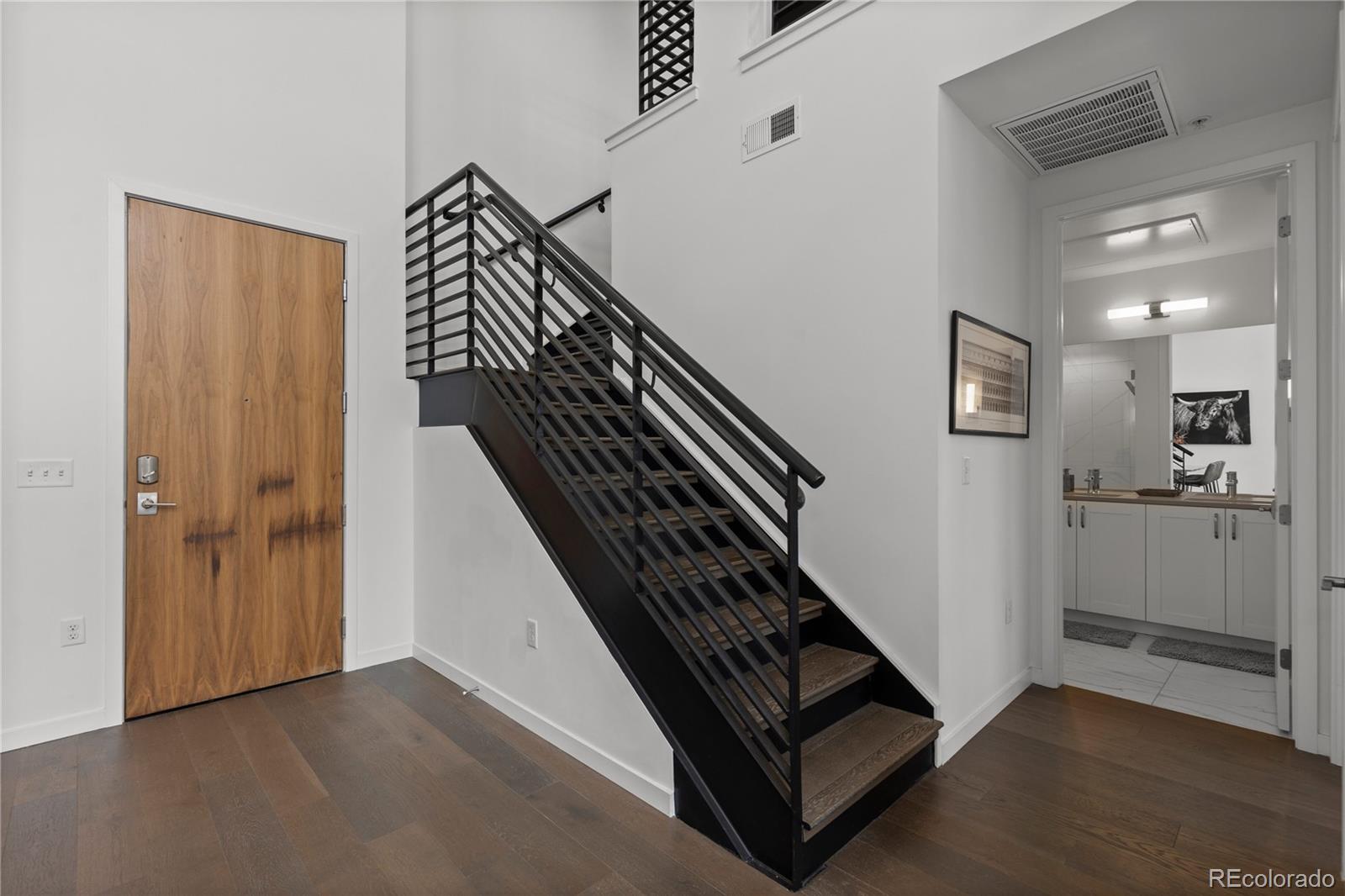 1735 Central Street Unit: 505