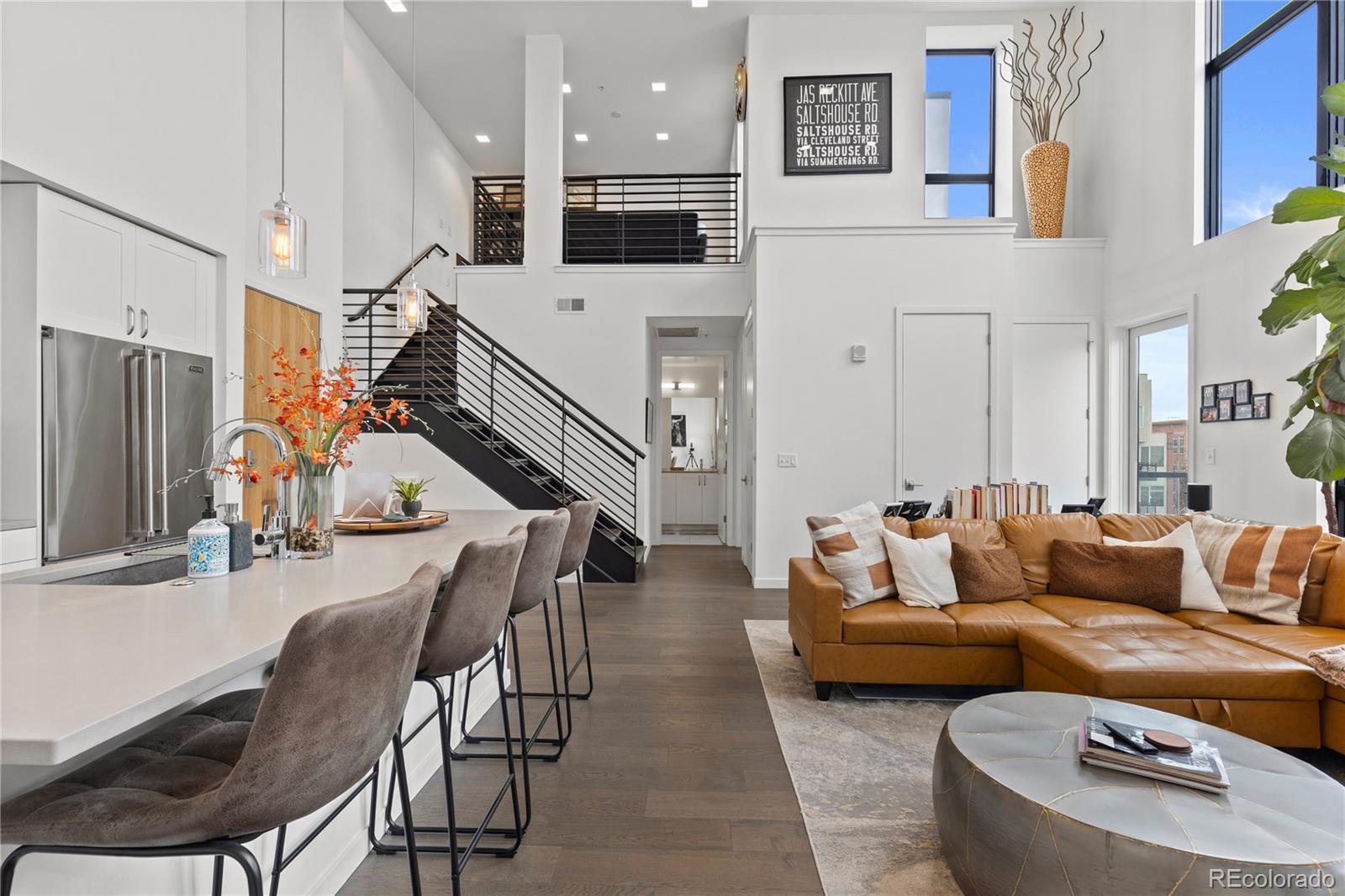 1735 Central Street Unit: 505