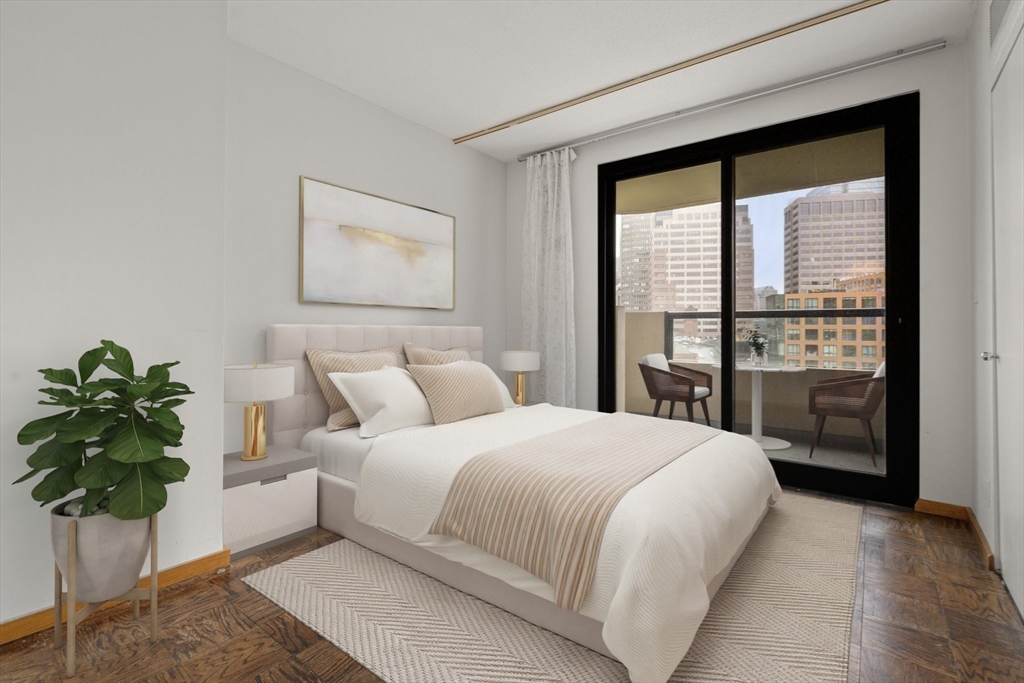 65 East India Row # 10G
