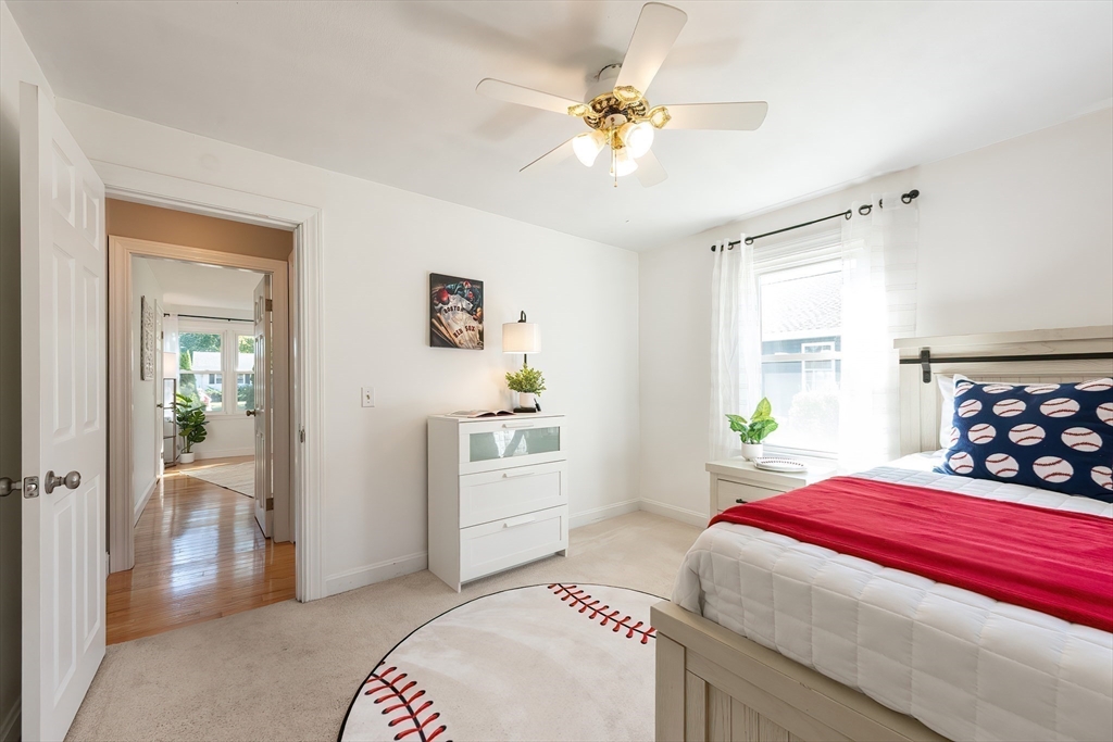 16 Raymond Hall Dr